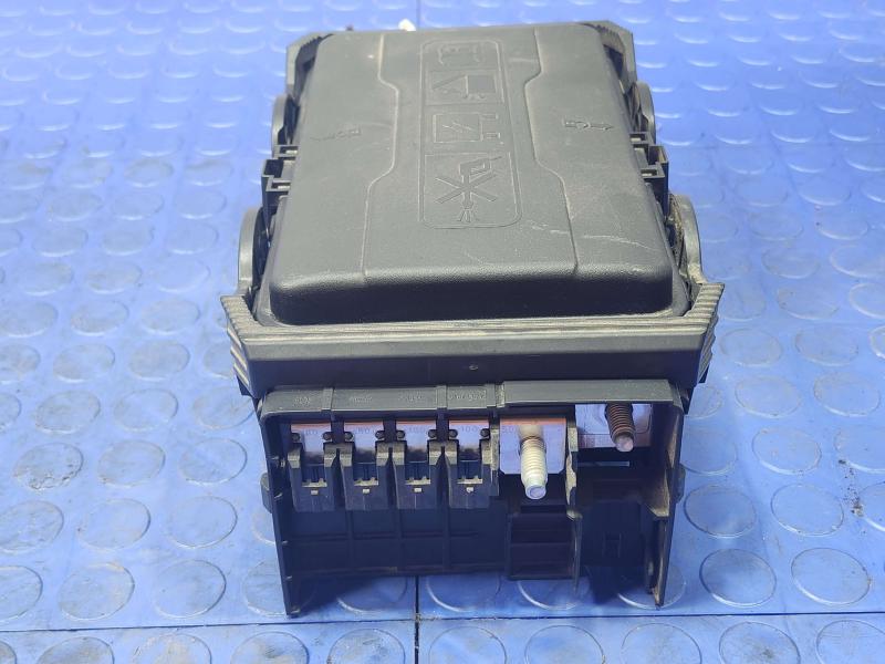2018 Buick Regal Engine Fuse Box