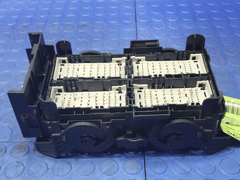 2018 Buick Regal Engine Fuse Box