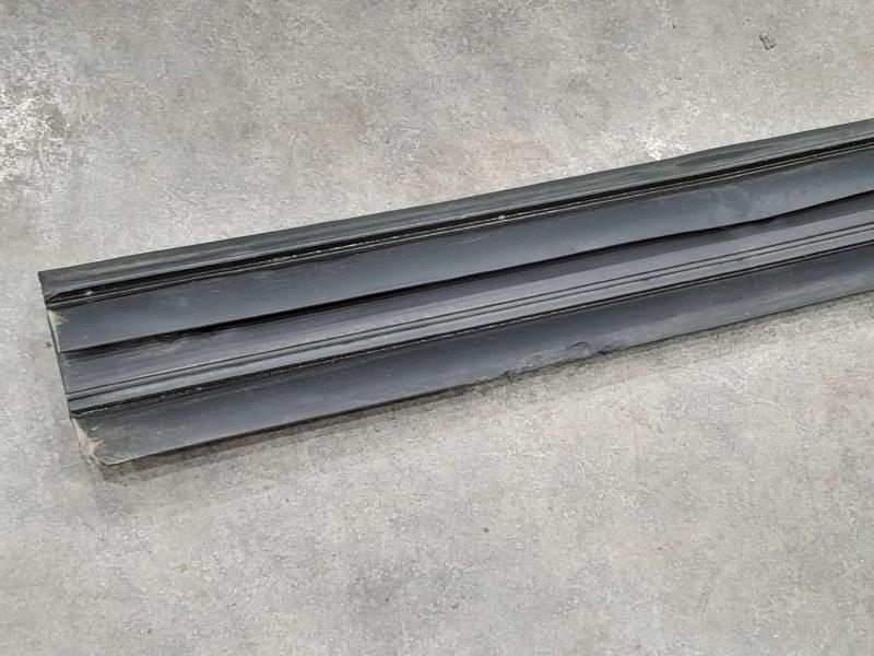 2016-2020 Infiniti QX60 Rocker Molding Side Skirt RH Passenger Side OEM 828769NB0A