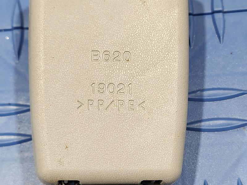 2017 Toyota Corolla Front Seat Belt