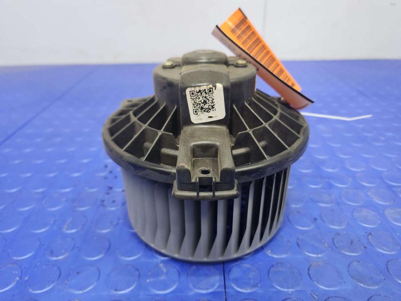 2004-2006 Lexus RX330 Heater AC Blower Motor Assembly Genuine OEM 871030E010