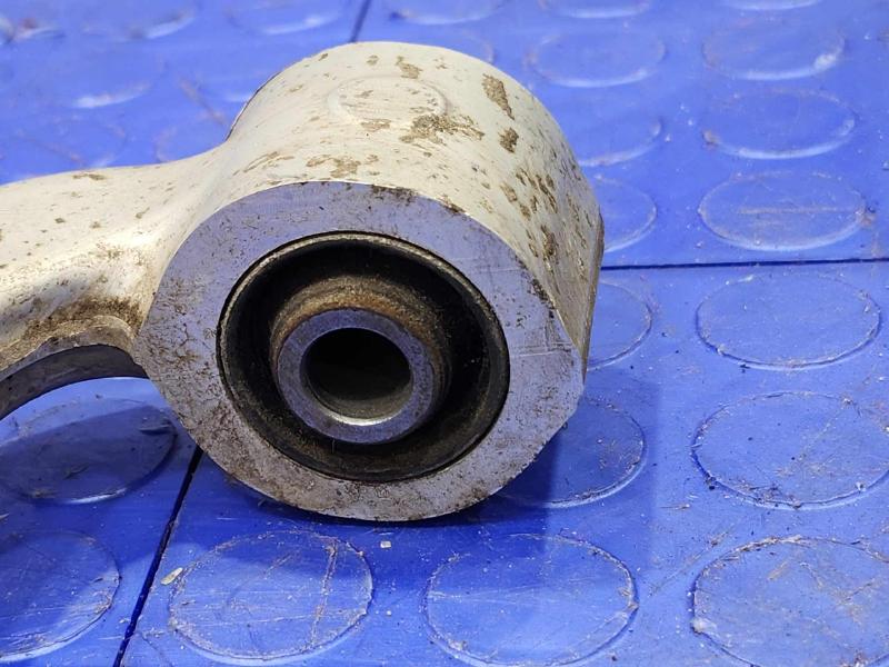 2008 Infiniti G35 Upper Control Arm Rear
