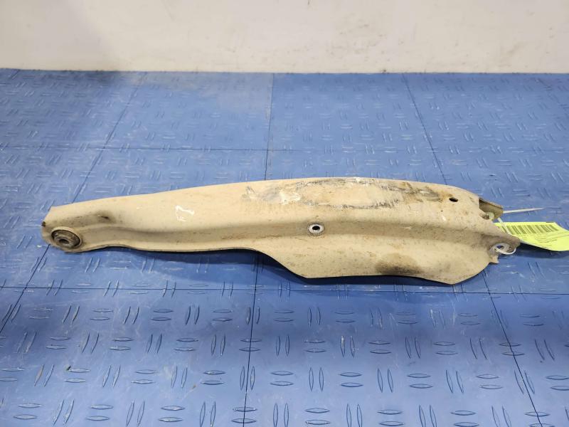2015 Chrysler 200 Lower Control Arm Rr