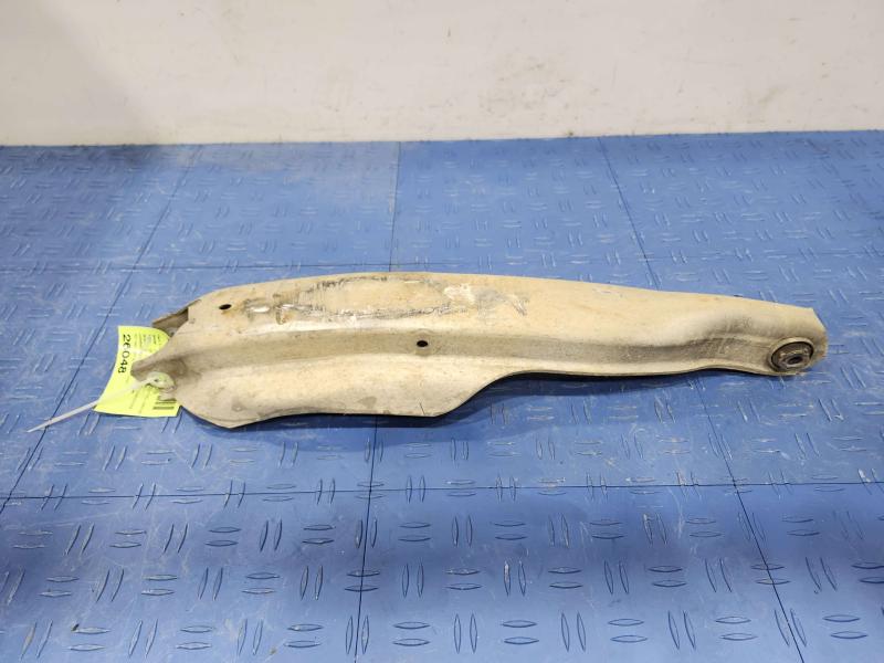 2015 Chrysler 200 Lower Control Arm Rr
