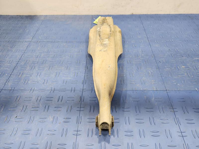 2015 Chrysler 200 Lower Control Arm Rr