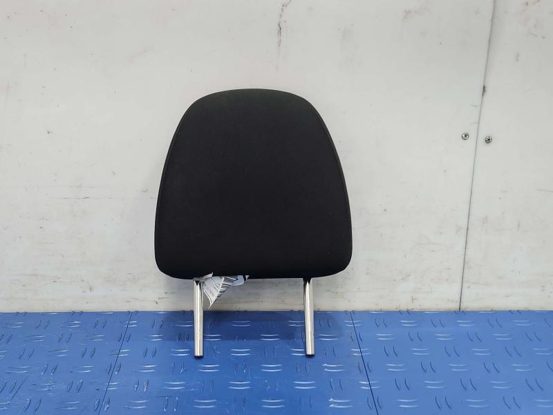 2013 Toyota Yaris Headrest