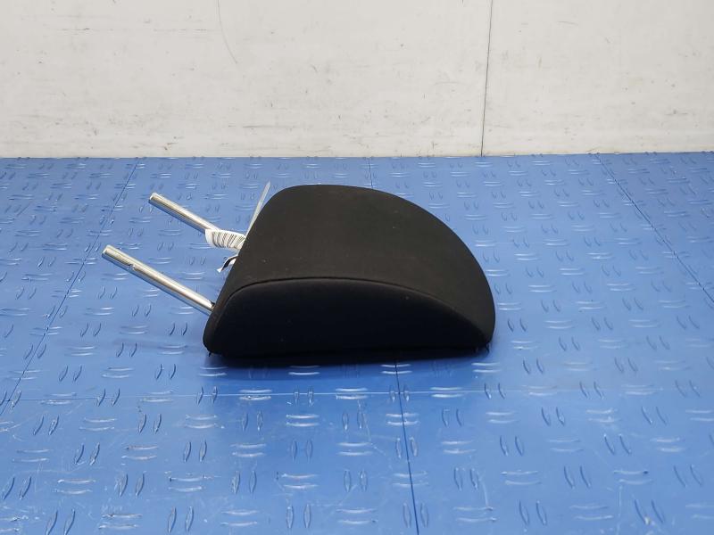 2013 Toyota Yaris Headrest