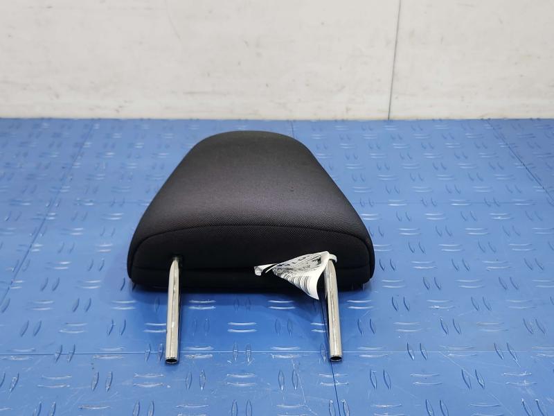 2013 Toyota Yaris Headrest