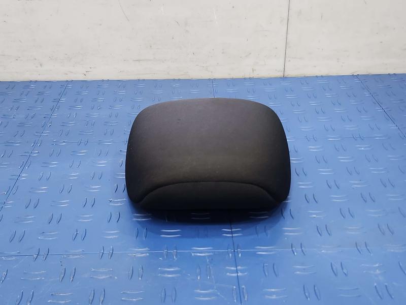 2013 Toyota Yaris Headrest