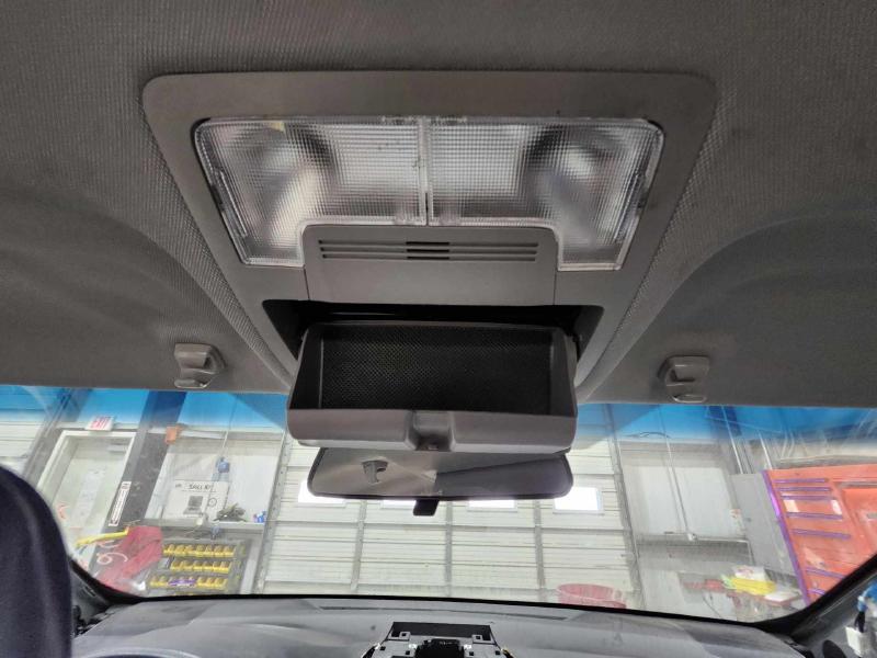 2015 Toyota Camry Front Console