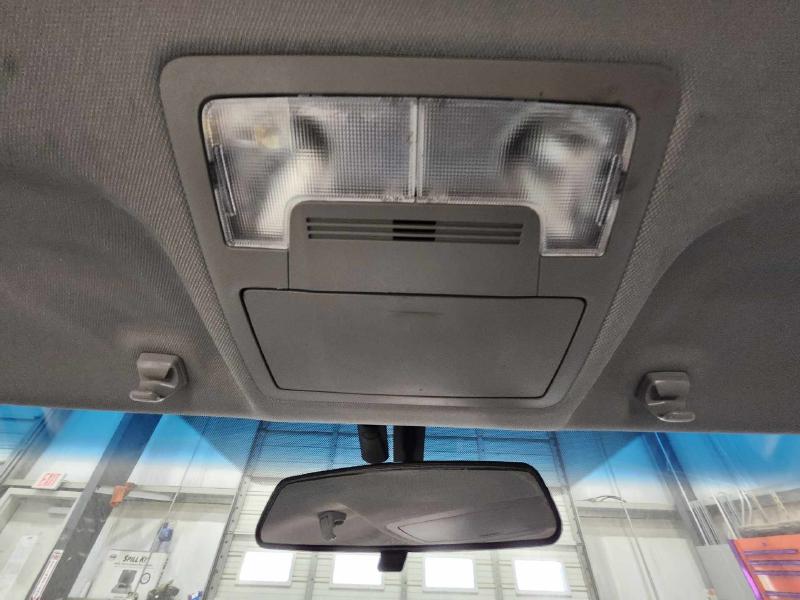 2015 Toyota Camry Front Console