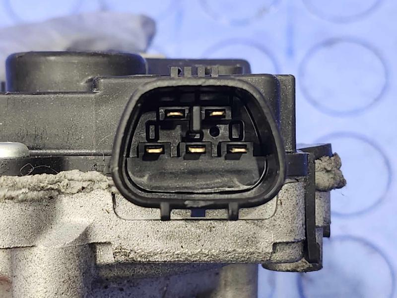 2018-2023 Subaru Crosstrek Front Windshield Wiper Motor Genuine OEM 86511FL010