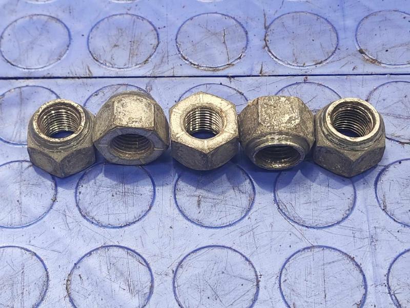 1977-1979 Cadillac Seville Steel Wheel Lug Nuts 5 Pcs Genuine OEM Parts