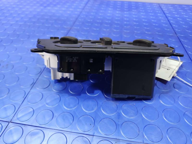 2015 Ford Transit Connect Heater A/C Control