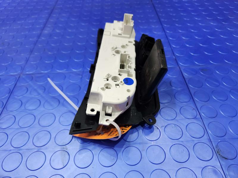 2015 Ford Transit Connect Heater A/C Control