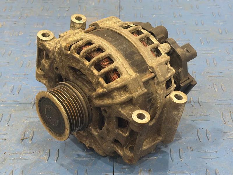 2015 Volkswagen Passat Alternator
