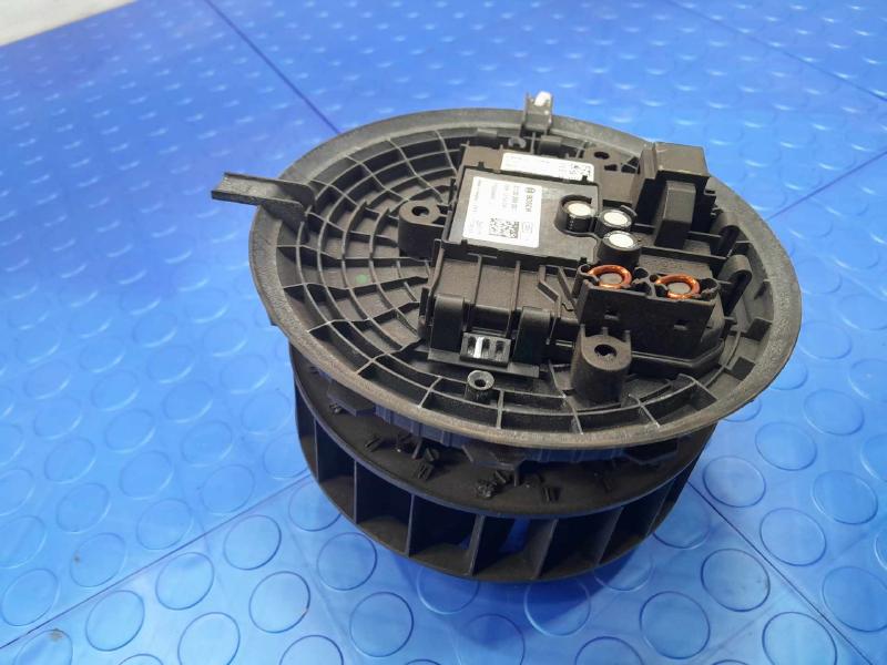2017 Mercedes C-Class Blower Motor