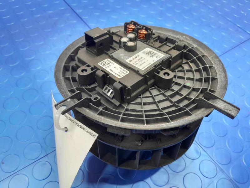 2017 Mercedes C-Class Blower Motor