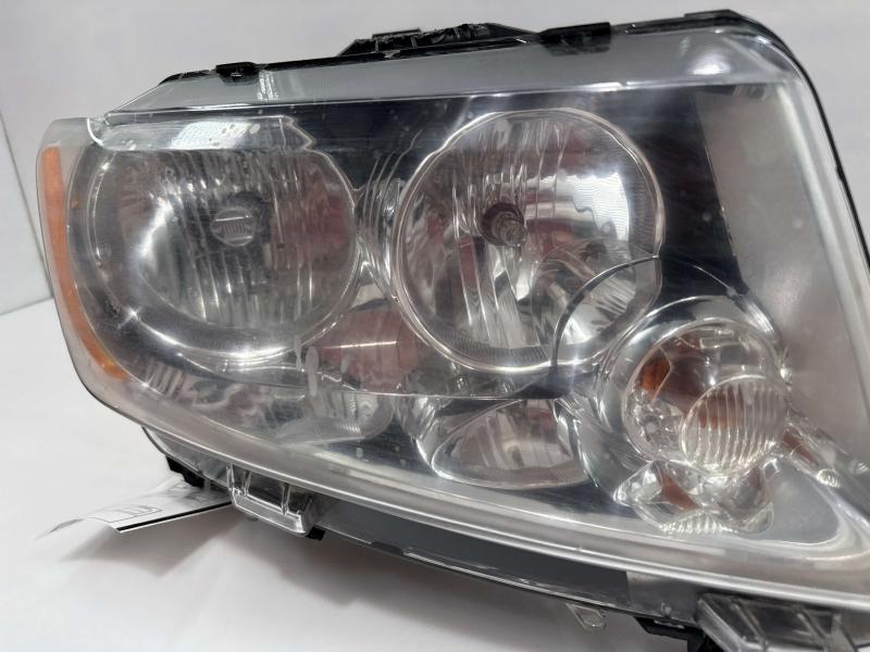2012 Jeep Grand Cherokee Headlamp Assembly