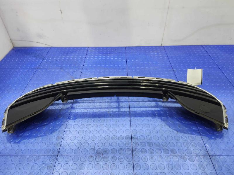 2012 Hyundai Veloster Grille
