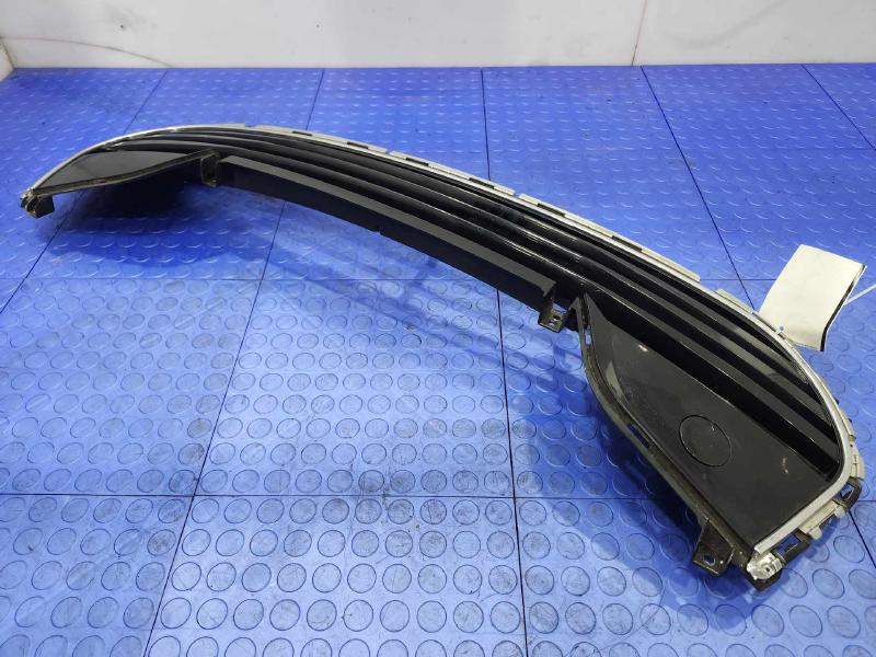 2012 Hyundai Veloster Grille