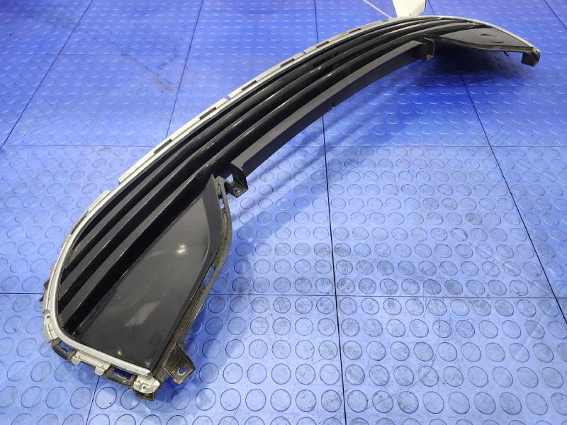 2012 Hyundai Veloster Grille