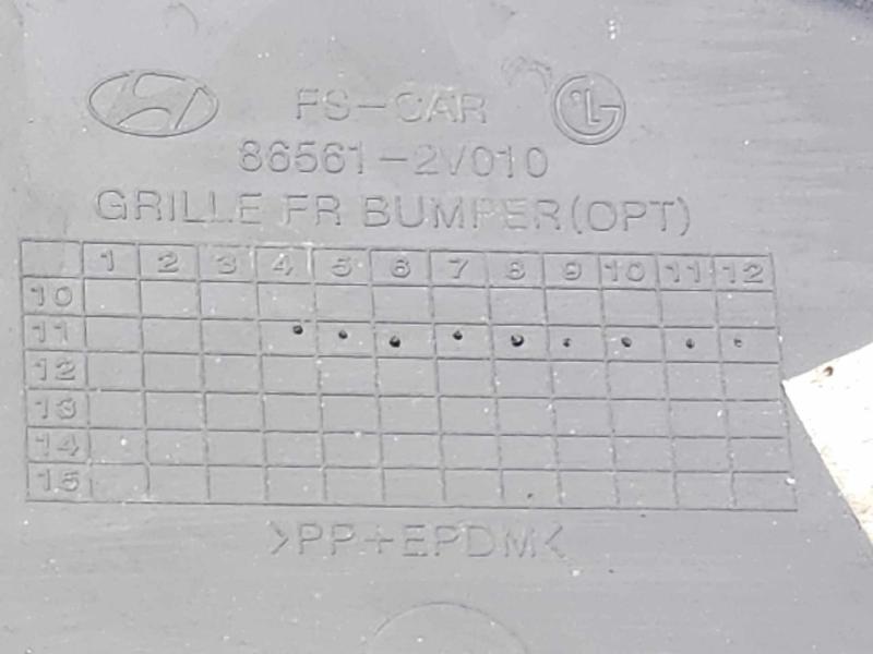 2012 Hyundai Veloster Grille