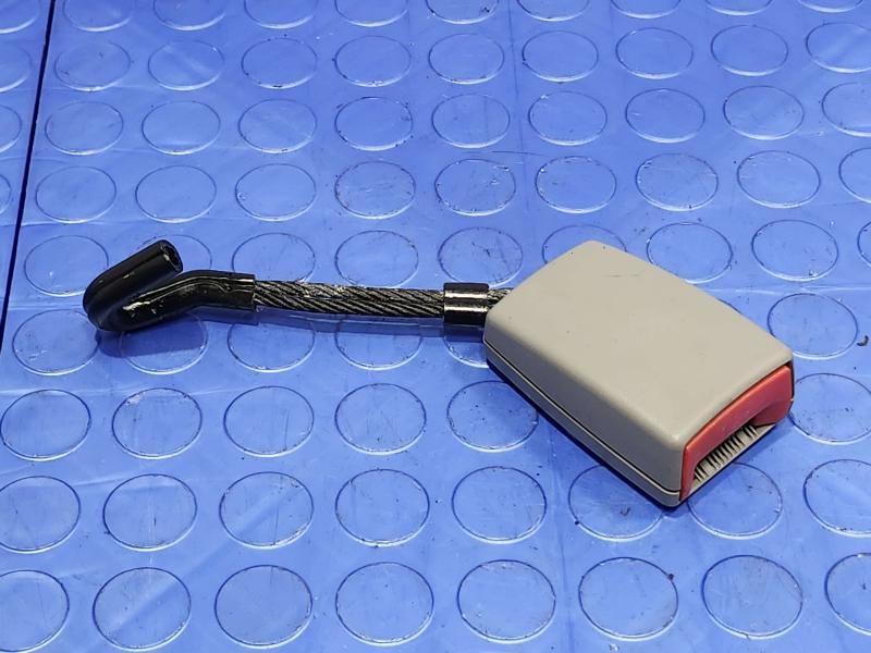 2005 Volkswagen Jetta Rear Seat Belt