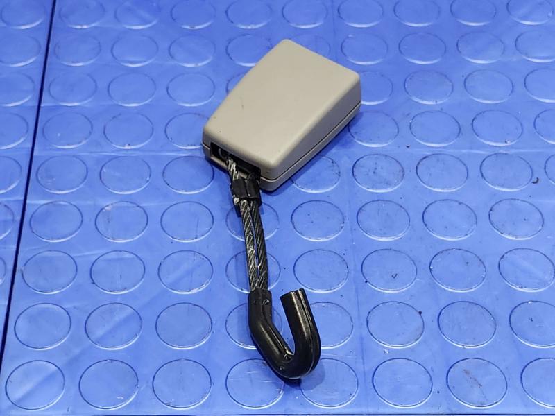 2005 Volkswagen Jetta Rear Seat Belt