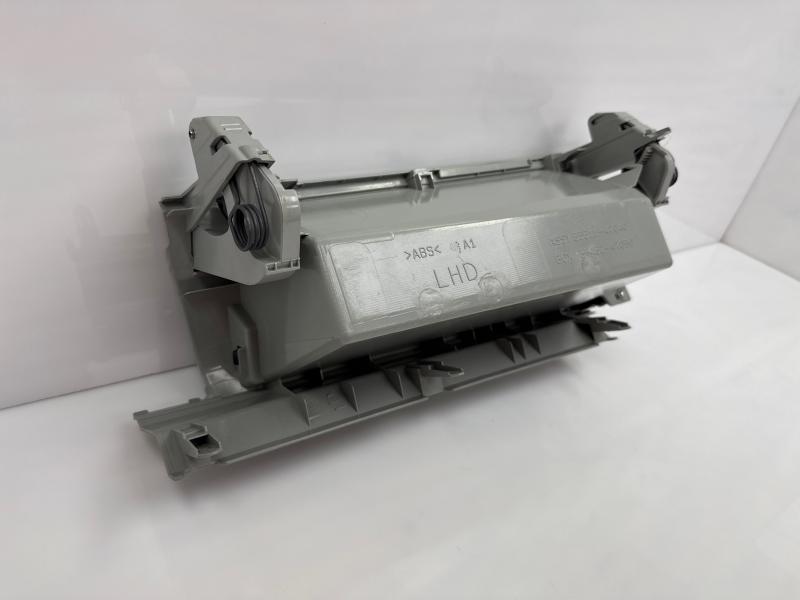 2010 Toyota Prius Glove Box
