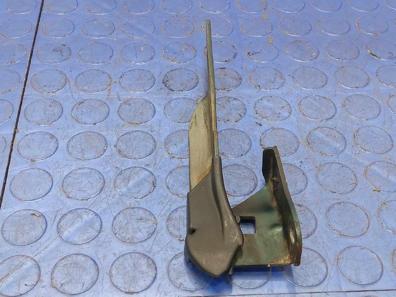 1999-2001 Honda CR-V Hood Hinge Left Driver Side OEM 60170ST0000ZZ,LH