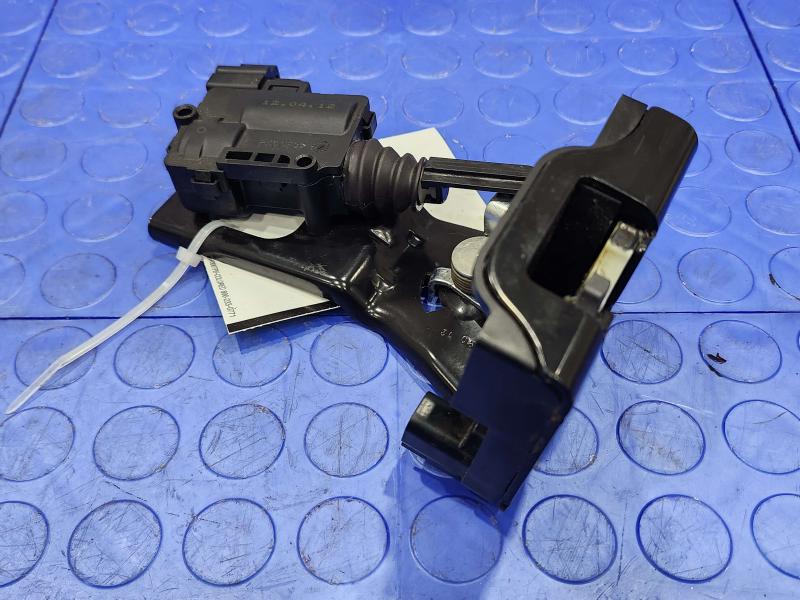 2008-2012 Ford Escape Deck-Lid Liftgate Latch Assembly OEM 9L8Z-7843150-B