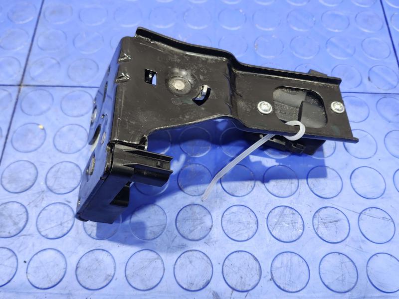 2008-2012 Ford Escape Deck-Lid Liftgate Latch Assembly OEM 9L8Z-7843150-B