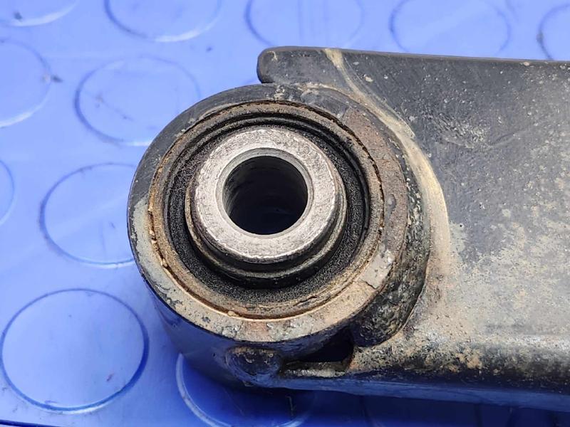 2015 Subaru Legacy Lower Control Arm Rr