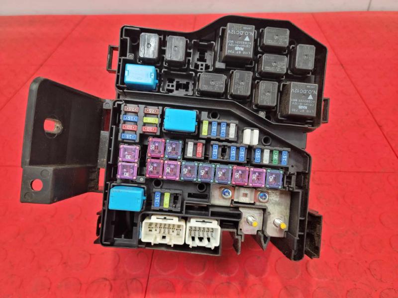 2015 Mazda CX-9 Engine Fuse Box