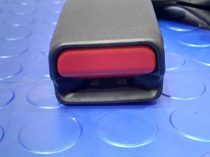 2021 Chrysler Voyager Rear Seat Belt