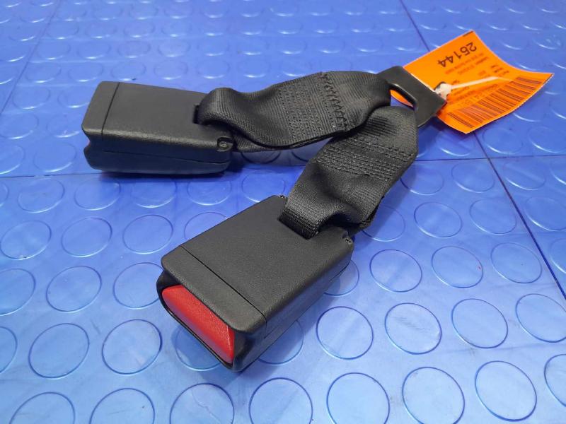 2021 Chrysler Voyager Rear Seat Belt