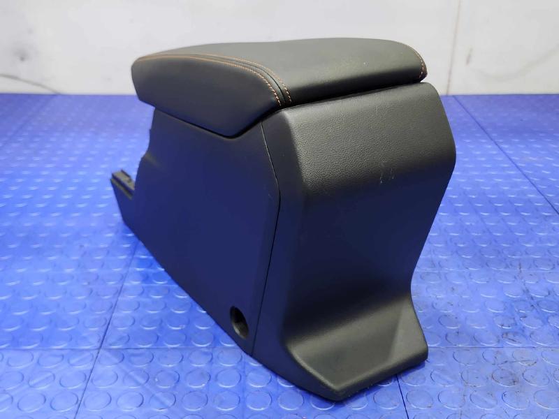 2019 Subaru Crosstrek Front Console