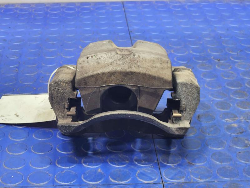 2014 Toyota Prius Caliper