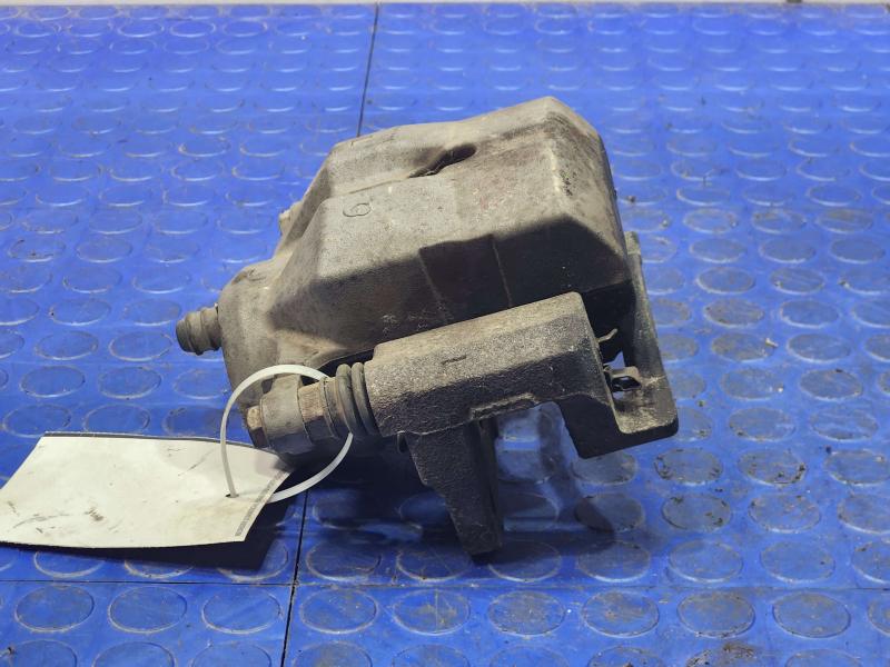 2014 Toyota Prius Caliper