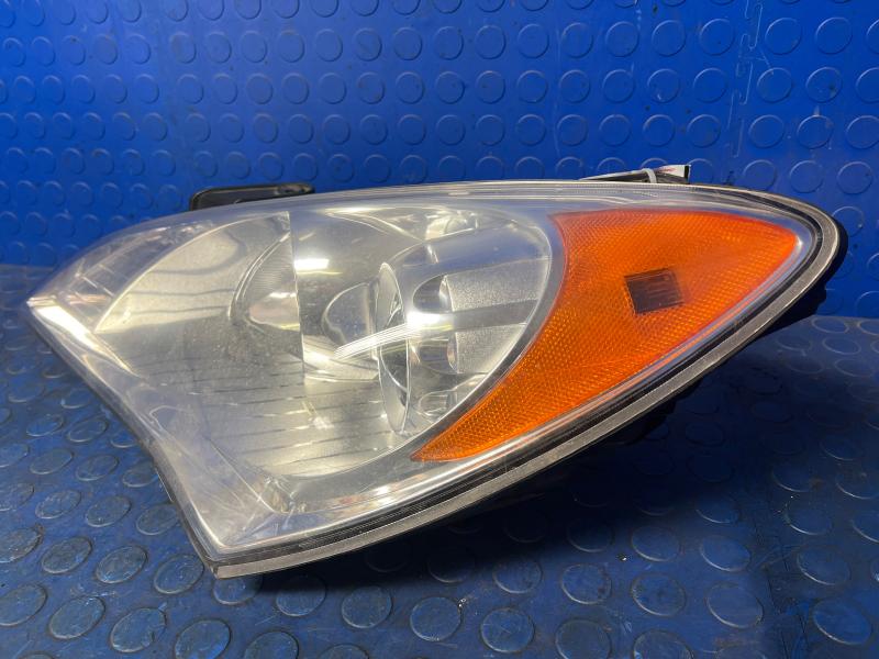 2010 Genesis Genesis Headlamp Assembly