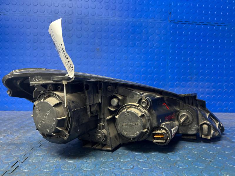 2010 Genesis Genesis Headlamp Assembly
