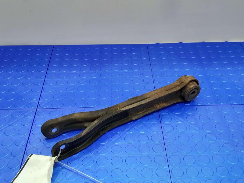 2010 Chevrolet Camaro Lower Control Arm Rr