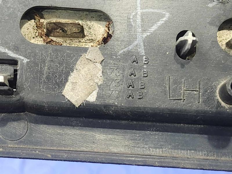 2011 Ford F-250 Super Duty Fender Moulding