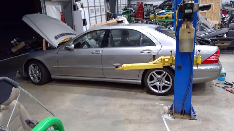 2006 Mercedes S-Class Rear Door Latch