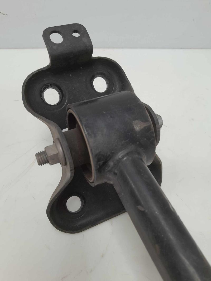 2020 Jeep Compass Lower Control Arm Rr