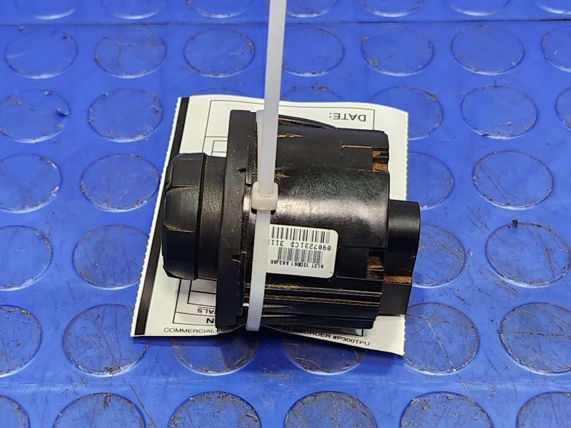 2010 Ford F-150 Headlight Switch (Dash Mtd)