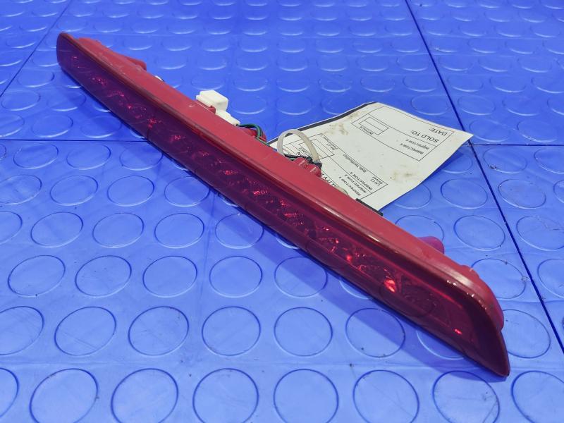 2011 Kia Sorento 3Rd Brake Light Avoidance Lamp