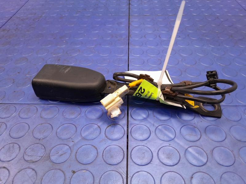 2017 Subaru Impreza Front Seat Belt