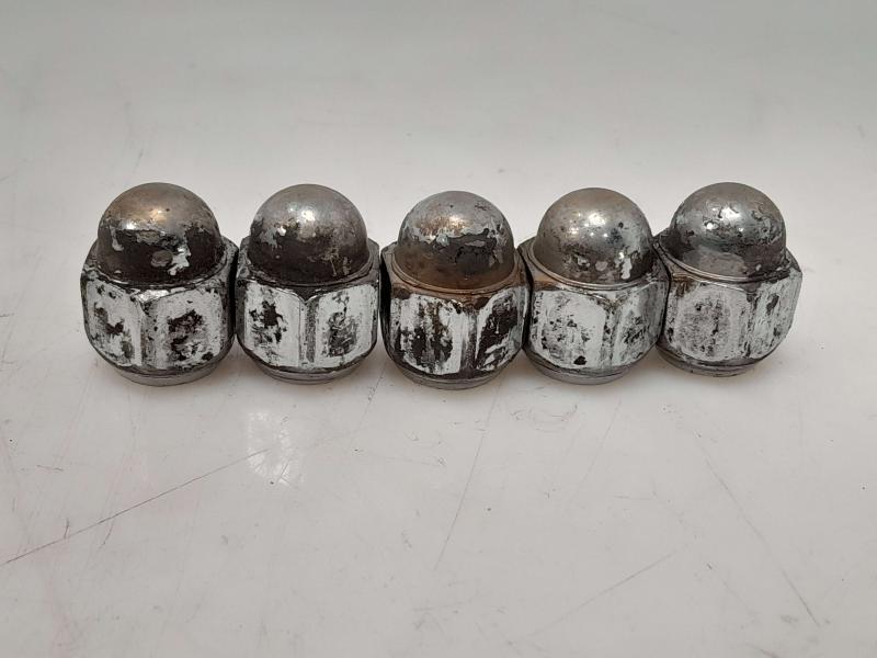 2016 Subaru Legacy Lug Nuts